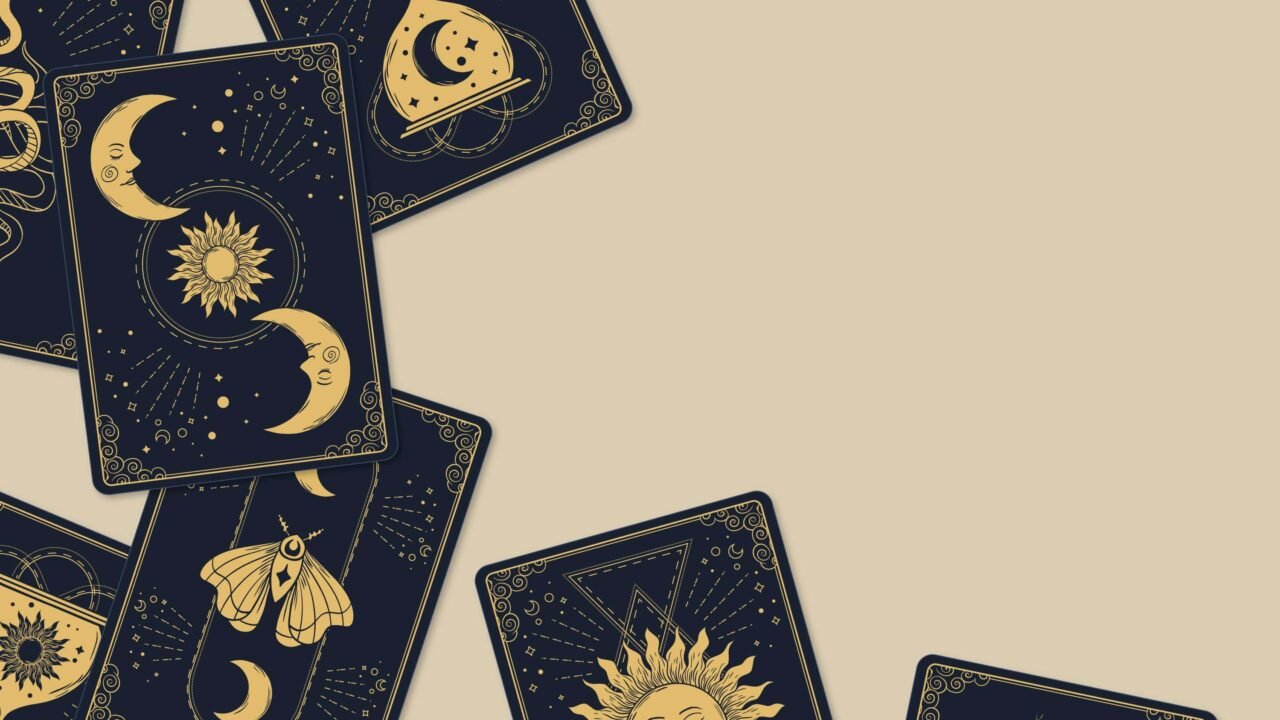 https://www.taaramalhotra.com/wp-content/uploads/2022/08/10-Tips-For-Getting-The-Most-Out-Of-Your-Next-Tarot-Card-Reading-In-2022-1280x720.jpg
